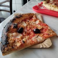 Vegan tuna! at Pizzi*s & Cream in Vienna