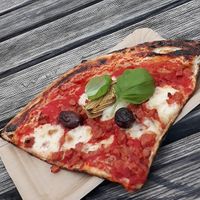  at Pizzi*s & Cream in Vienna