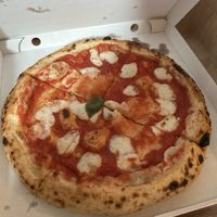 Margarita Pizza   at Pizzi*s & Cream in Vienna