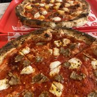 beyond hawaii (back), margherita salsiccia  at Pizzi*s & Cream in Vienna