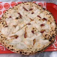 Pizza Quattro formagi  at Pizzi*s & Cream in Vienna