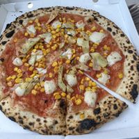 Margarita with corn and artichokes   at Pizzi*s & Cream in Vienna