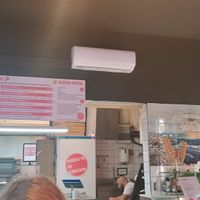  at Pizzi*s & Cream in Vienna