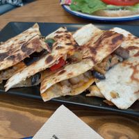 Quesadillas veganas at Harri Taberna in Getxo