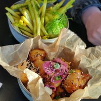 Dill fries & lycklingvingar at Godhem Sour Café & Bar in Trollhattan