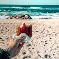 Afinal os vegan também comem folhados mistos . Simplesmente deliciosos 🌱 #Veganuary at Da Praceta in Povoa De Varzim