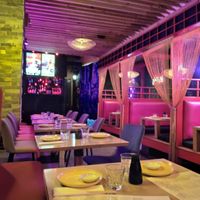 Some traditional Japanese seating options at Moshi Moshi in Miami
