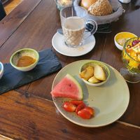Frühstück + leckeren Cafe mit Hafermilch at Feinkostinsel in Rastatt
