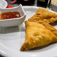 Samosa vegetarisch (is vegan) at Sunny Restaurant in Eupen