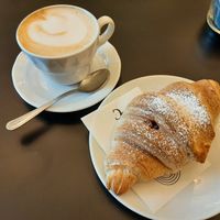 Soy cappuccino and vegan filled croissant (with jam) at Turreno Caffé in Perugia