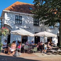 Outdoor seating, on the corner at Fonteyn in Groede