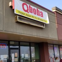 Outside at QSu Cafe in Westminster