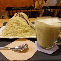  at Cafe Beanteum in Seoul