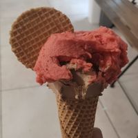 Strawberry and gianduia at SABEN in Trani