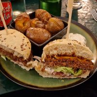 Better burger (inside) #Veganuary at B.Better in Paris