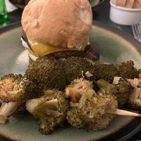 Burger portobelloo  at B.Better in Paris