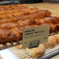 Basilic Tomatoes bread at Land & Monkeys - Turenne in Paris