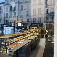 view of bakery  at Land & Monkeys - Turenne in Paris
