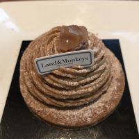 Pastry at Land & Monkeys - Turenne in Paris