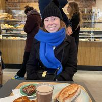 Happy to have found a fully vegan cafe/bakery  at Land & Monkeys - Turenne in Paris