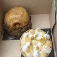 Tartelette citron et tarte tatin  at Land & Monkeys - Turenne in Paris