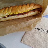 Mimosa-Bacon at Land & Monkeys - Turenne in Paris