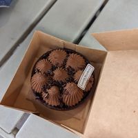 Chocolate tarte at Land & Monkeys - Turenne in Paris