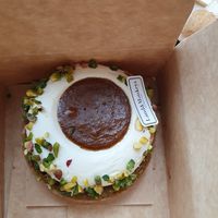 Pistachio tartelette at Land & Monkeys - Turenne in Paris