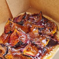 Tortino ai fichi at Land & Monkeys - Turenne in Paris