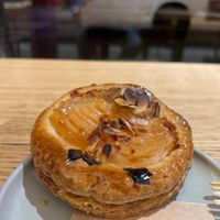 pear   at Land & Monkeys - Turenne in Paris