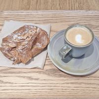  at Land & Monkeys - Turenne in Paris