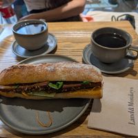 The banh mi at Land & Monkeys - Turenne in Paris