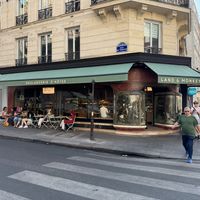 Corner Shot at Land & Monkeys - Turenne in Paris