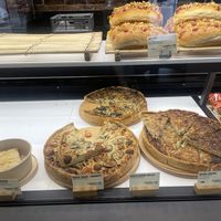 Pizza  at Land & Monkeys - Turenne in Paris