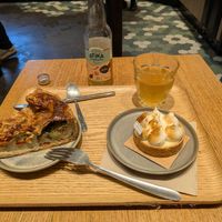  at Land & Monkeys - Turenne in Paris