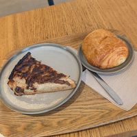  at Land & Monkeys - Turenne in Paris