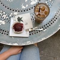   at Shake Café in Florence