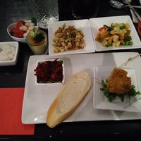 Appetiser course at Sol y Sombra Tapas Bar in Dundee