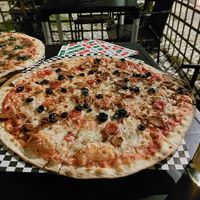 Pizza chouriço vegano at Atelier das Pizzas in Cascais
