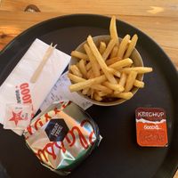 Meat free burger with fries at Goody's Burger House - Viktorias in Athens