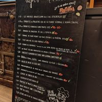 Carta con opciones marcadas at Cafè Pessets in Lerida