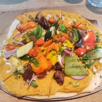 Vegan Flammkuchen at Deli Sülz in Cologne