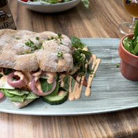 Hot spicy « chicken » 🌱 at Buitencentrum De Pelen in Ospel