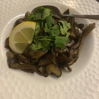 Cogumelos à bulhão pato   at Ai o Alho in Braga