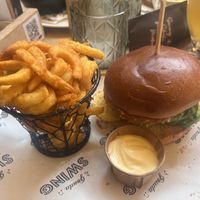 Avocado burger   at Swing in Gouda