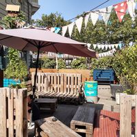 Outdoor seating at Kapitel in Bern