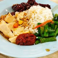 Rice with 3 dishes  at Jin Hong Vegetarian 金红素食 - Bugis in Central Singapore
