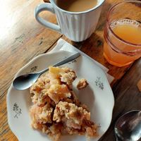 Apple pie, coffee, "äppelmust". at Rosenhill in Ekero