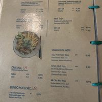 vegetarische Hauptdpeisen  at Xin Chào Vietnamese Cuisine in Vienna