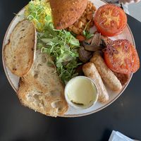 full breakfastt  at Holy Cow Lounge in Edinburgh